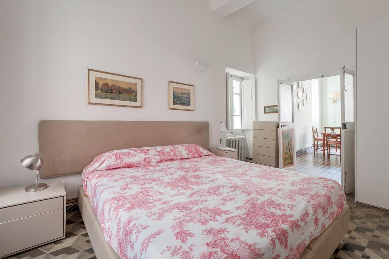 Marina Apartment, Unique, Authentic, Beachfront, 2 Aircondo Bdr , 2Bht, Easy To Train Or From Private Parking Βερνάτσα Εξωτερικό φωτογραφία