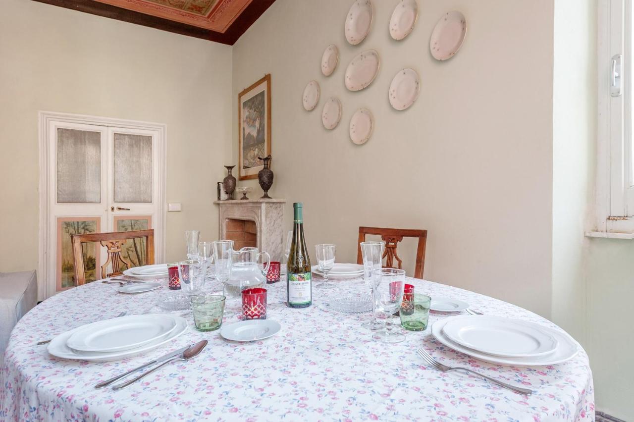 Marina Apartment, Unique, Authentic, Beachfront, 2 Aircondo Bdr , 2Bht, Easy To Train Or From Private Parking Βερνάτσα Εξωτερικό φωτογραφία